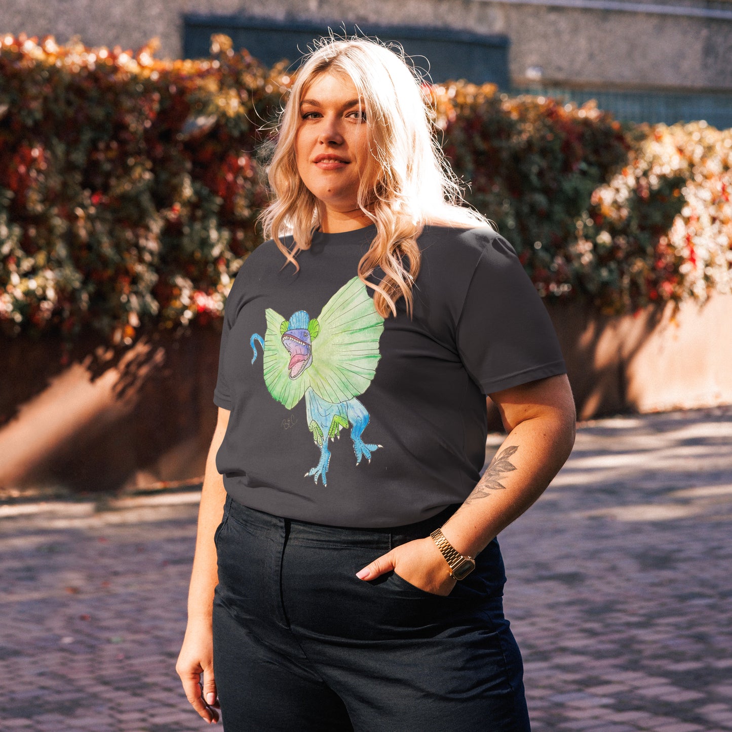 Dilopolyamasaurus Unisex organic cotton t-shirt