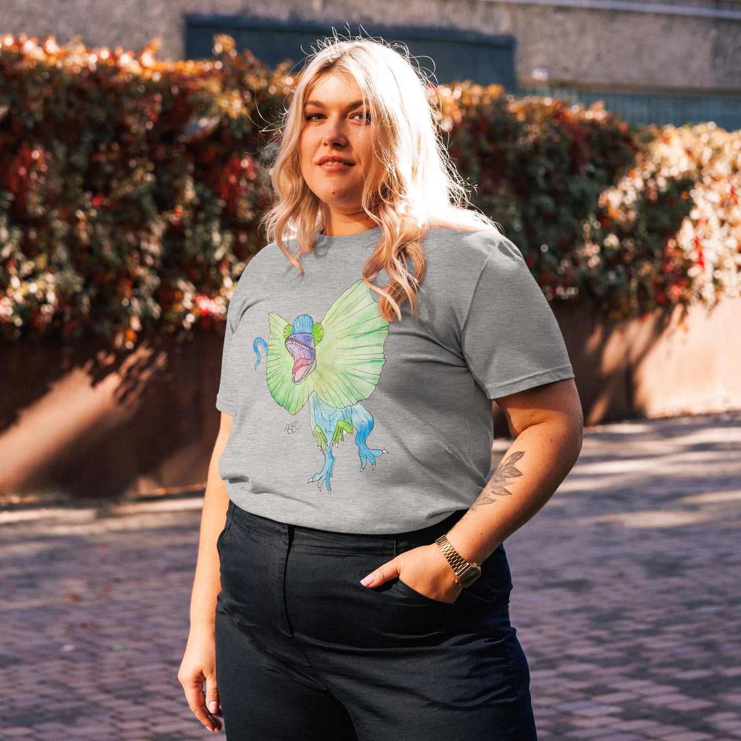 Dilopolyamasaurus Unisex organic cotton t-shirt