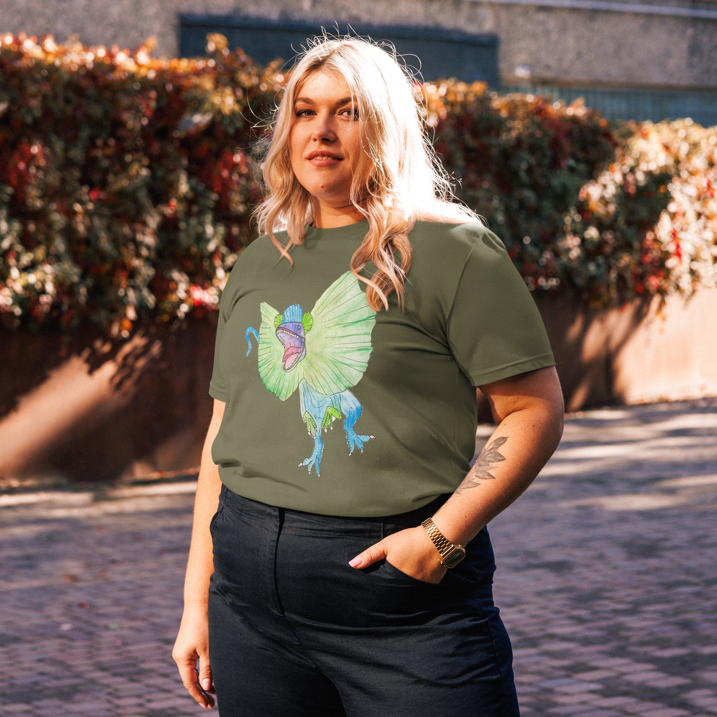 Dilopolyamasaurus Unisex organic cotton t-shirt