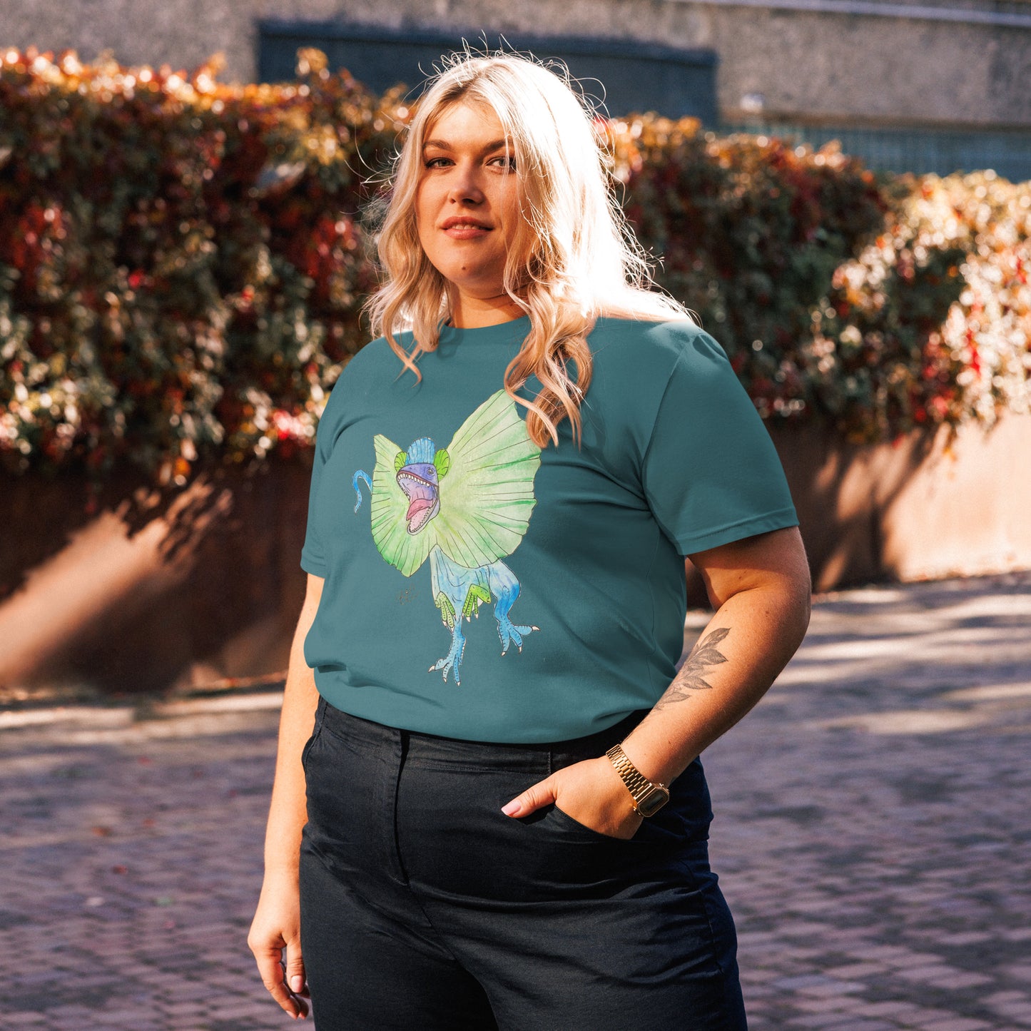 Dilopolyamasaurus Unisex organic cotton t-shirt